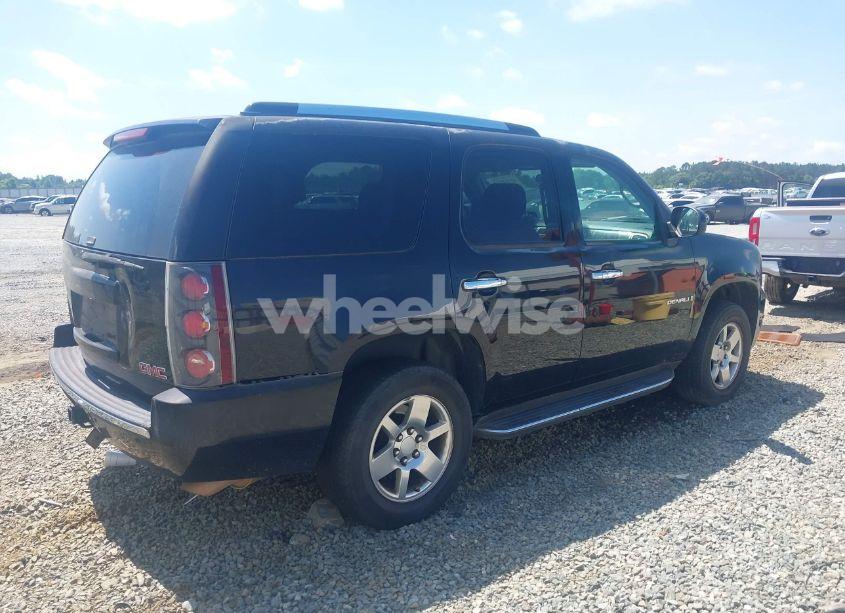 Photo 4 of 2007 Gmc Yukon DENALI (VIN 1GKFK63897J315297)