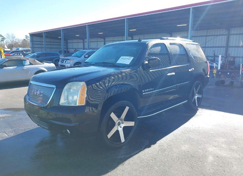 Photo 2 of 2008 Gmc Yukon DENALI (VIN 1GKFK63898J102335)