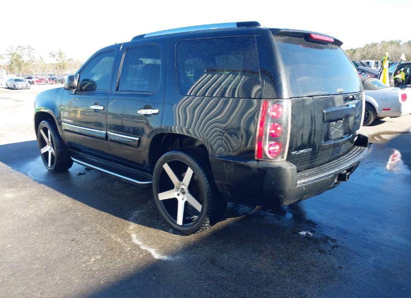 Photo 3 of 2008 Gmc Yukon DENALI (VIN 1GKFK63898J102335)