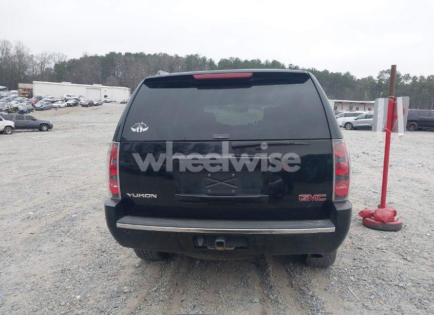 Photo 17 of 2008 Gmc Yukon DENALI (VIN 1GKFK63898J187726)