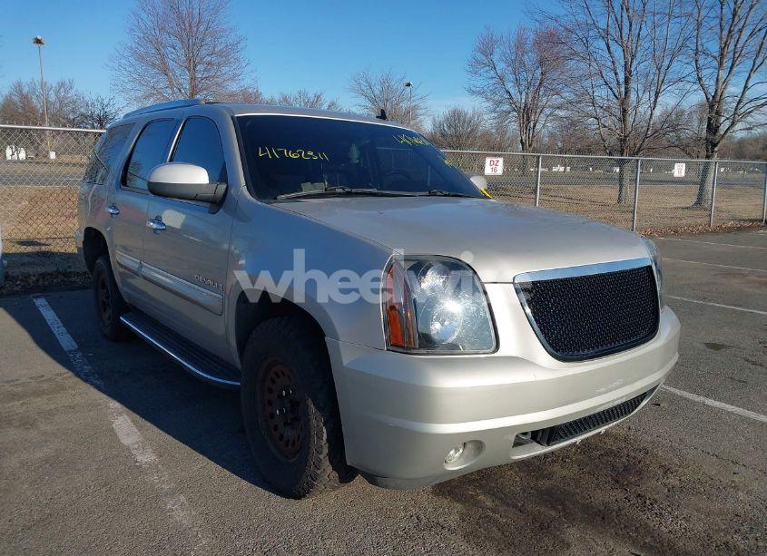 2007 Gmc Yukon DENALI (VIN 1GKFK638X7J178631) main photo