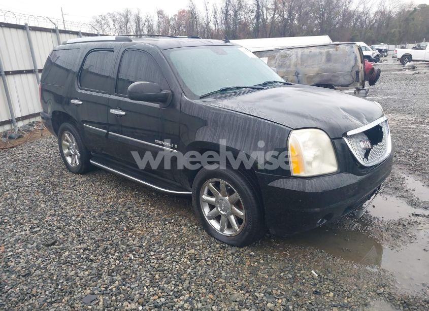 2008 Gmc Yukon DENALI (VIN 1GKFK638X8J144948) main photo