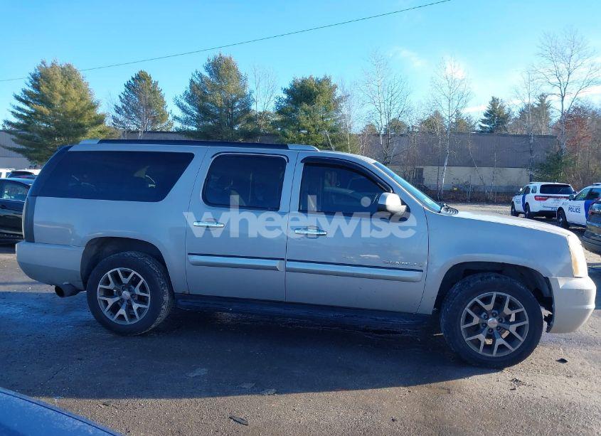 Photo 13 of 2007 Gmc Yukon XL 1500 DENALI (VIN 1GKFK66817J153242)