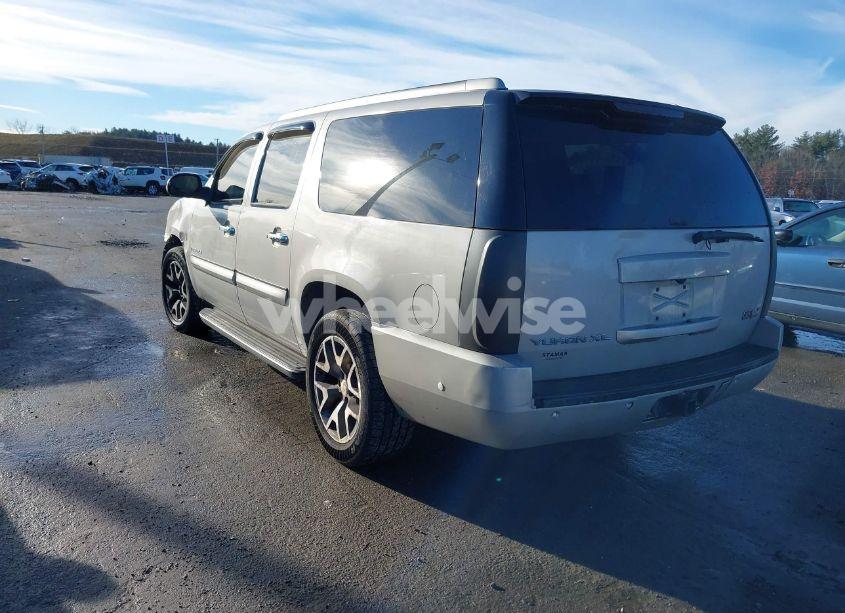Photo 3 of 2007 Gmc Yukon XL 1500 DENALI (VIN 1GKFK66817J153242)