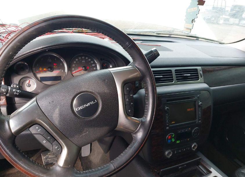 Photo 7 of 2007 Gmc Yukon XL 1500 DENALI (VIN 1GKFK66817J244883)