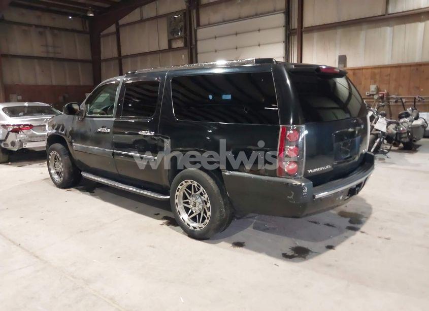 Photo 3 of 2007 Gmc Yukon XL 1500 DENALI (VIN 1GKFK66827J248473)