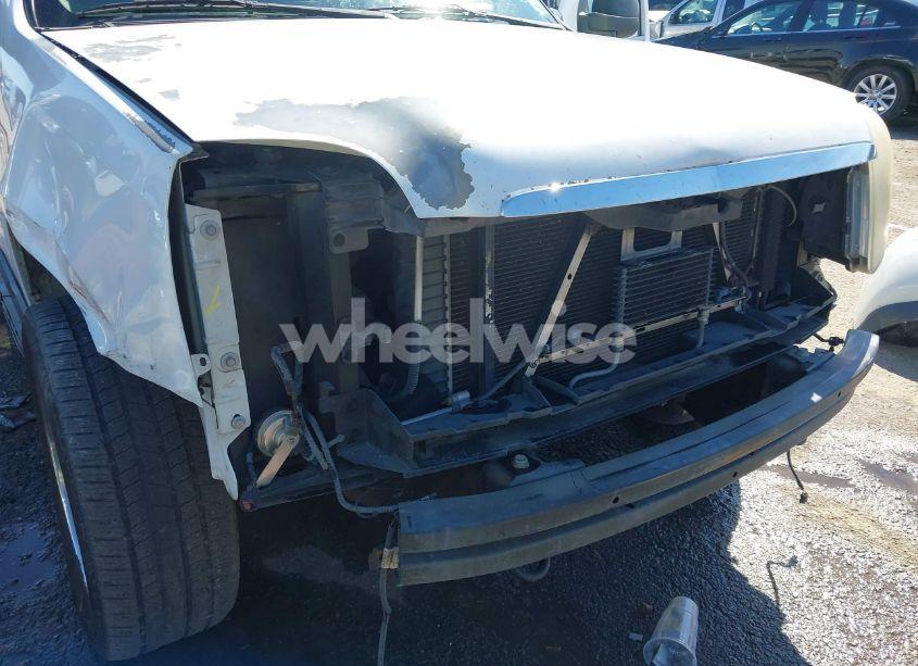 Photo 6 of 2008 Gmc Yukon XL 1500 DENALI (VIN 1GKFK66828J189717)