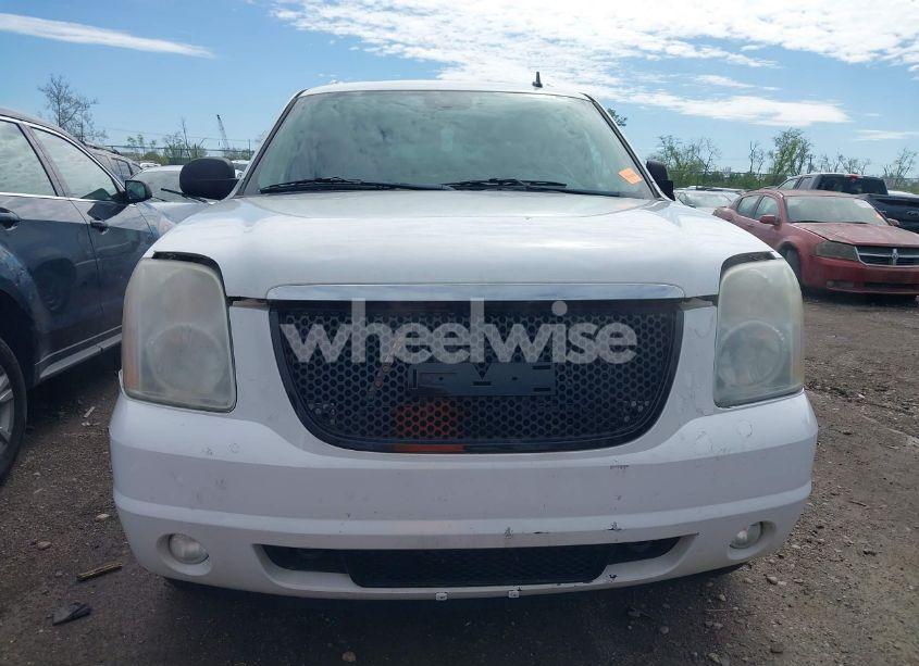 Photo 12 of 2008 Gmc Yukon XL 1500 DENALI (VIN 1GKFK66828J224496)