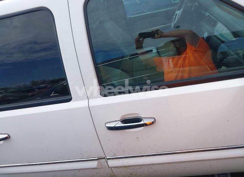 Photo 13 of 2008 Gmc Yukon XL 1500 DENALI (VIN 1GKFK66828J224496)