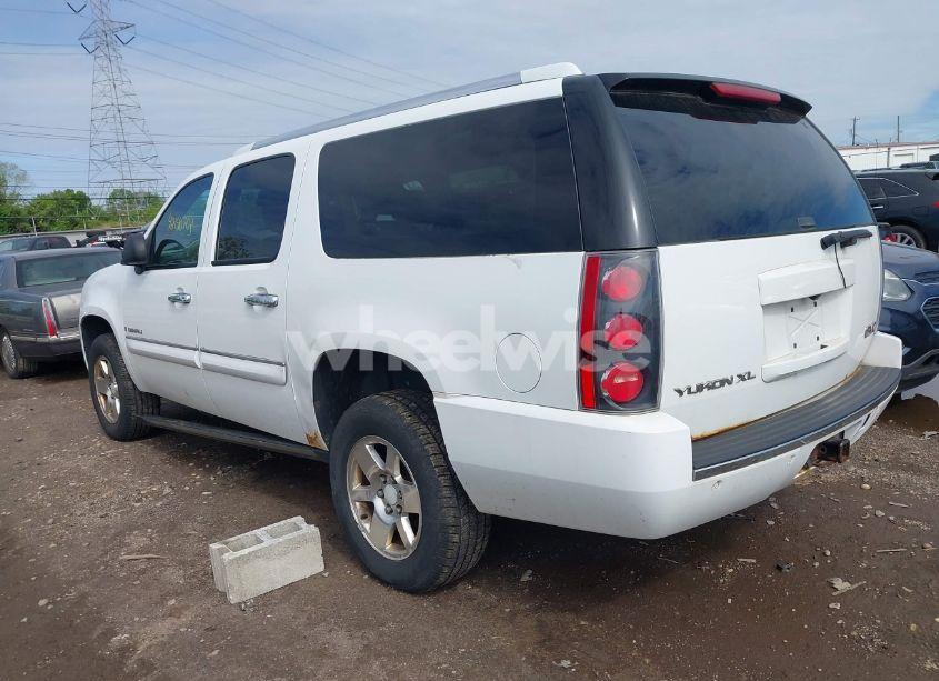 Photo 3 of 2008 Gmc Yukon XL 1500 DENALI (VIN 1GKFK66828J224496)