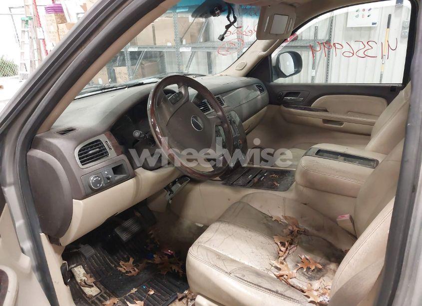 Photo 5 of 2008 Gmc Yukon XL 1500 DENALI (VIN 1GKFK66838J133351)