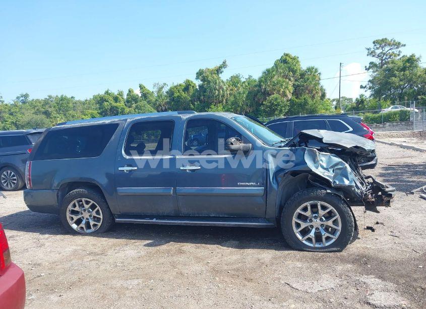 Photo 13 of 2007 Gmc Yukon XL 1500 DENALI (VIN 1GKFK66867J172479)