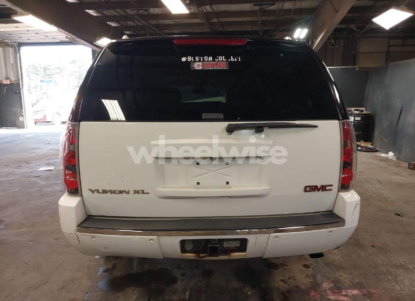 Photo 16 of 2008 Gmc Yukon XL 1500 DENALI (VIN 1GKFK66868J198016)
