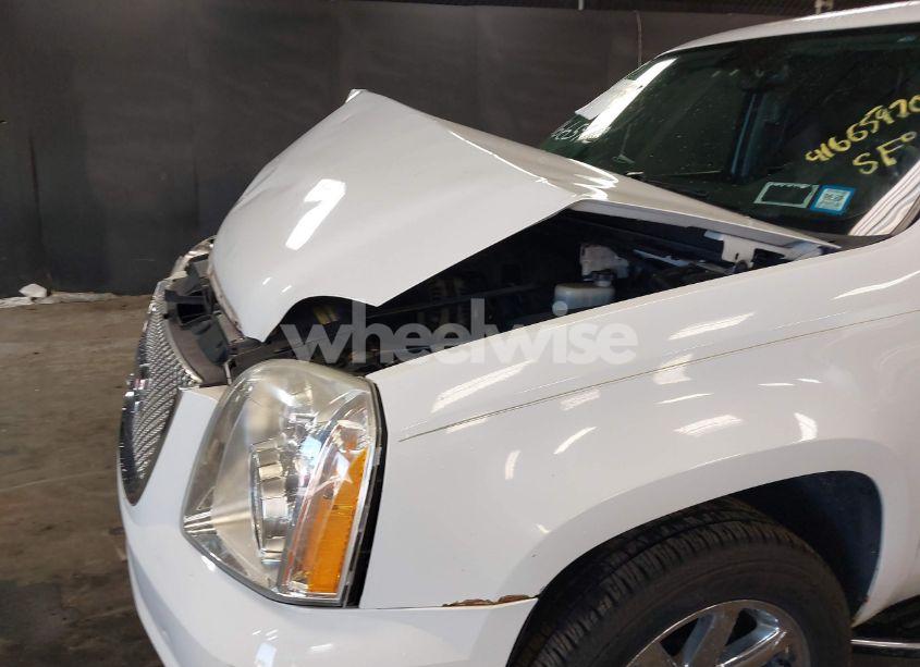 Photo 6 of 2008 Gmc Yukon XL 1500 DENALI (VIN 1GKFK66868J198016)