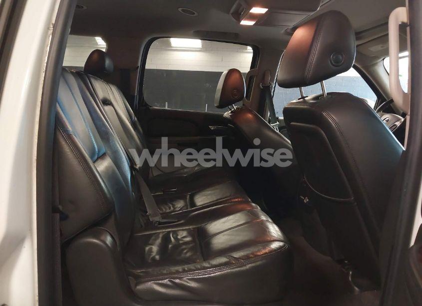 Photo 8 of 2008 Gmc Yukon XL 1500 DENALI (VIN 1GKFK66868J198016)