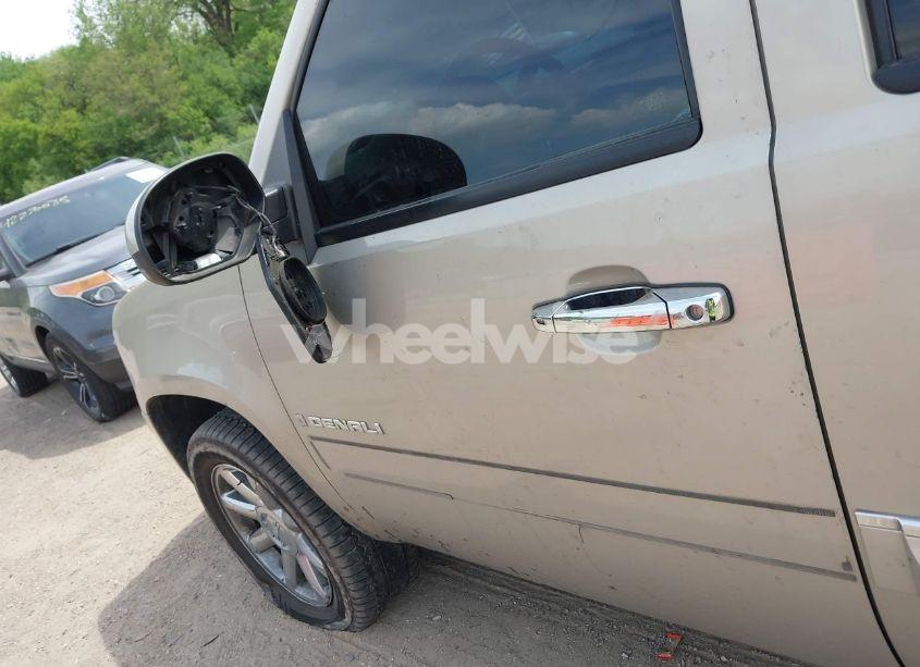 Photo 17 of 2008 Gmc Yukon XL 1500 DENALI (VIN 1GKFK66878J168801)