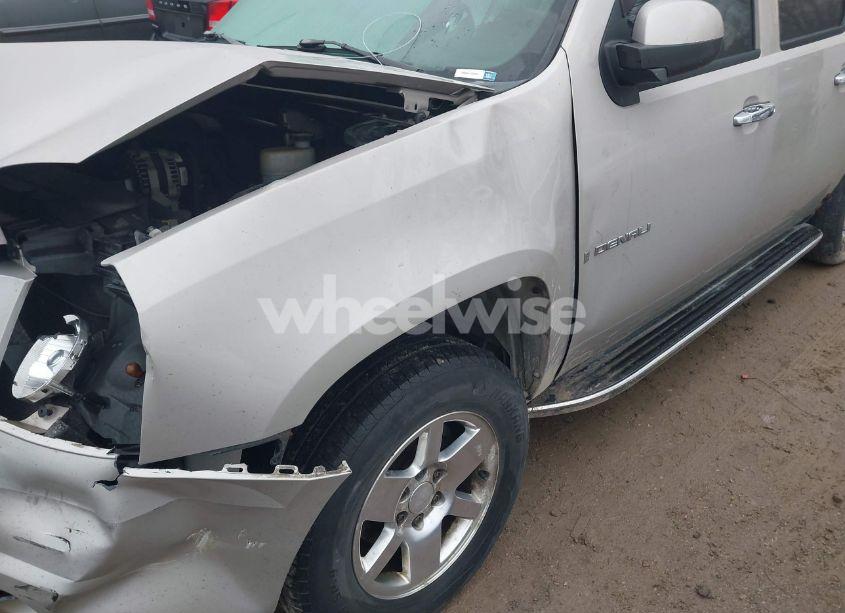 Photo 16 of 2007 Gmc Yukon XL 1500 DENALI (VIN 1GKFK66897J314890)