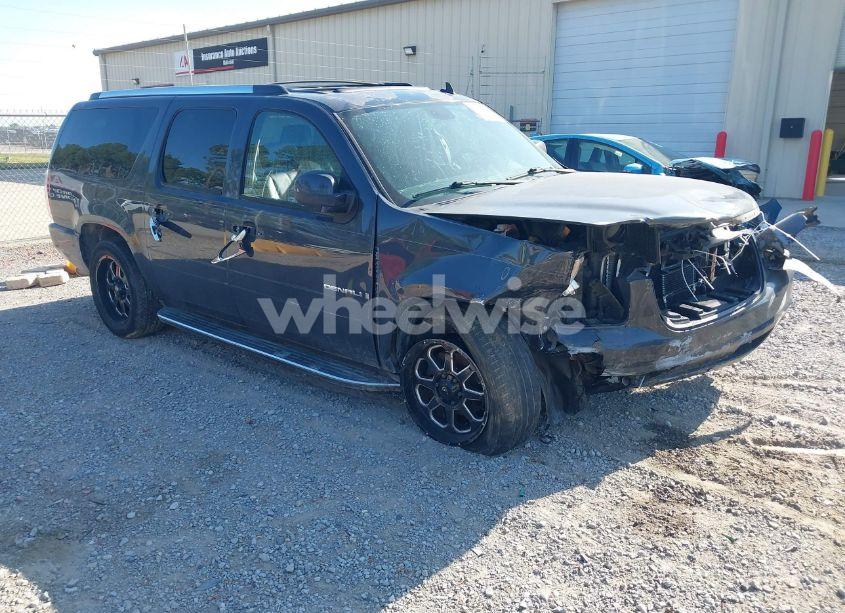2008 Gmc Yukon XL DENALI (VIN 1GKFK668X8J197029) main photo