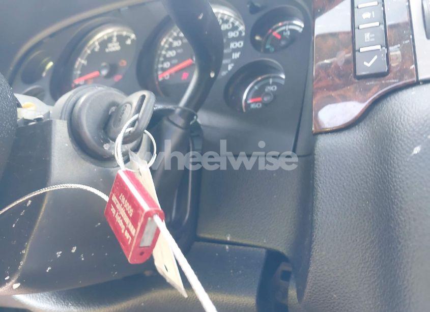 Photo 11 of 2008 Gmc Yukon XL DENALI (VIN 1GKFK668X8J197029)