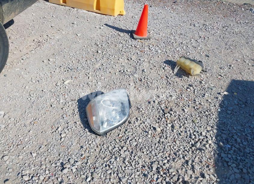 Photo 12 of 2008 Gmc Yukon XL DENALI (VIN 1GKFK668X8J197029)