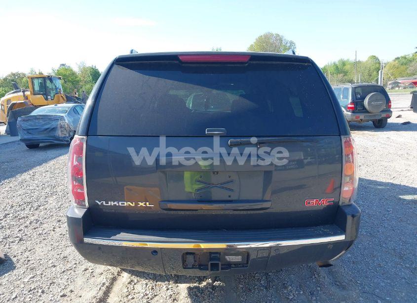 Photo 17 of 2008 Gmc Yukon XL DENALI (VIN 1GKFK668X8J197029)