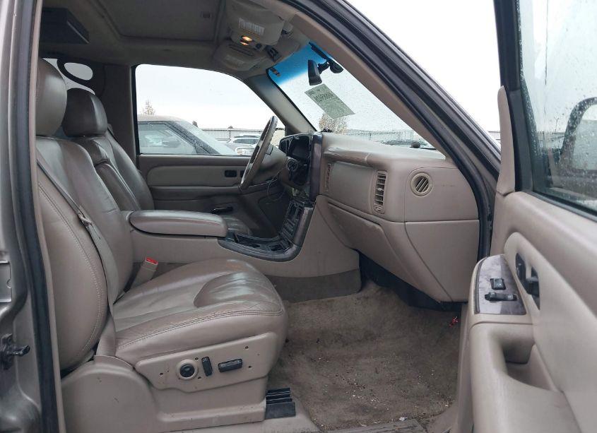 Photo 5 of 2003 Gmc Yukon XL 1500 DENALI (VIN 1GKFK66U03J302795)