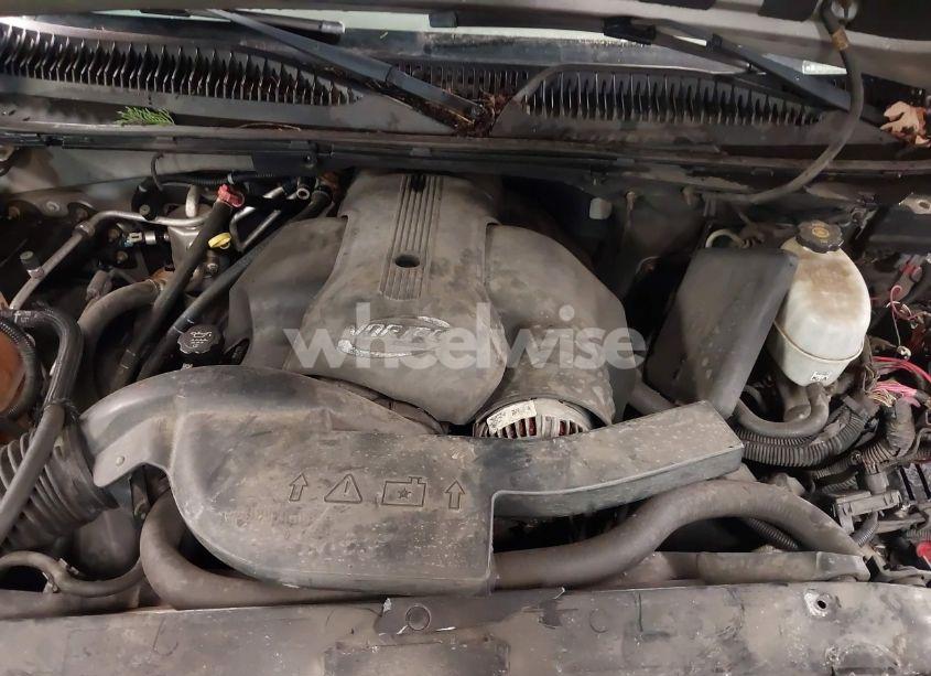 Photo 10 of 2005 Gmc Yukon XL 1500 DENALI (VIN 1GKFK66U05J138158)