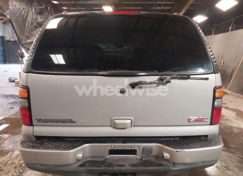 Photo 17 of 2005 Gmc Yukon XL 1500 DENALI (VIN 1GKFK66U05J138158)