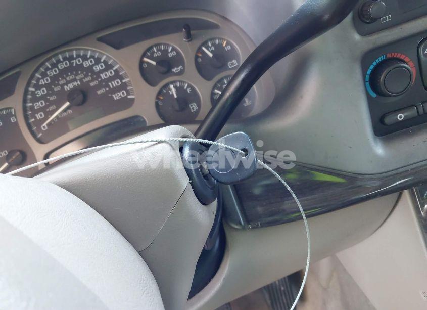 Photo 11 of 2005 Gmc Yukon XL 1500 DENALI (VIN 1GKFK66U25J121958)