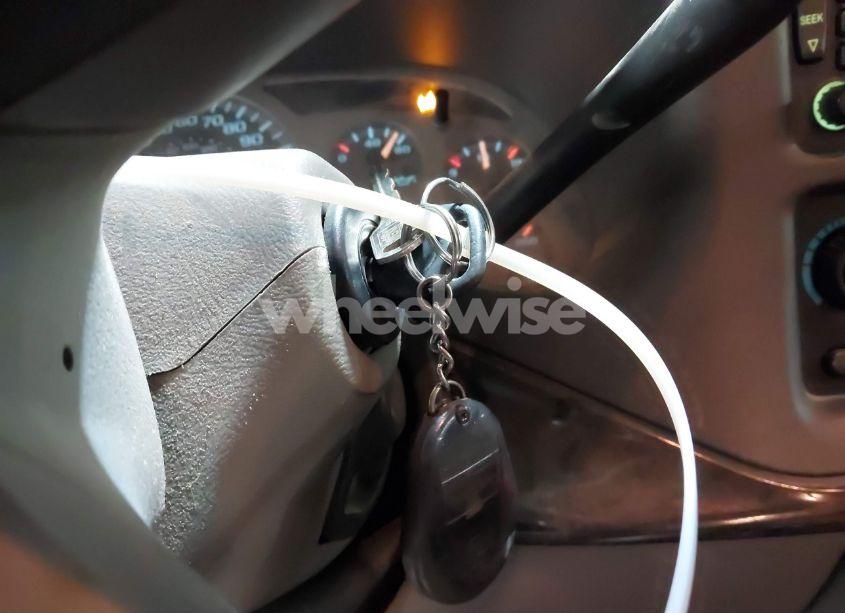 Photo 11 of 2005 Gmc Yukon XL 1500 DENALI (VIN 1GKFK66U25J183277)