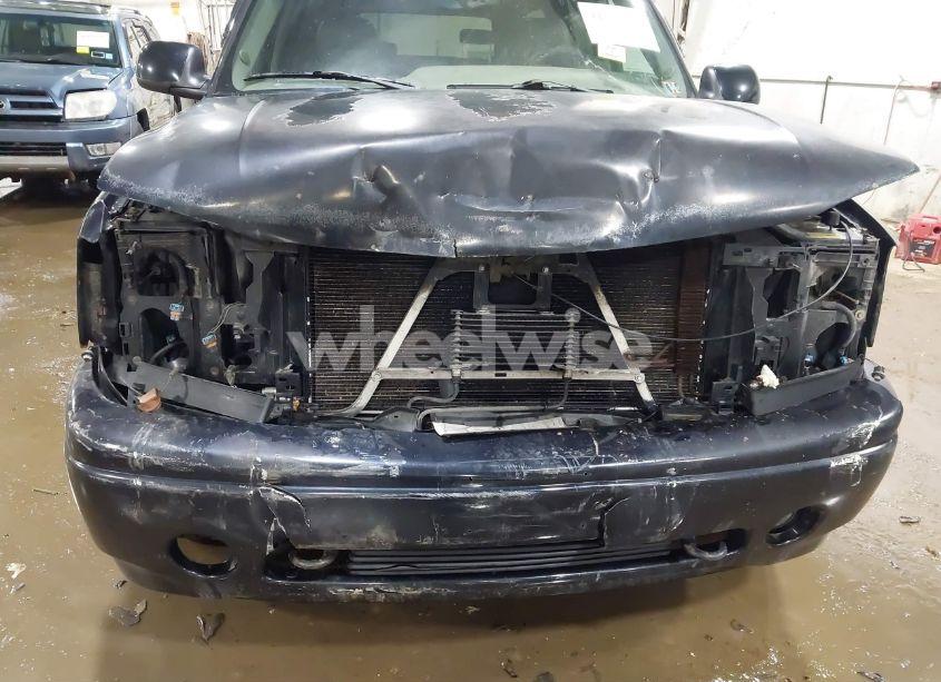 Photo 6 of 2005 Gmc Yukon XL 1500 DENALI (VIN 1GKFK66U25J183277)