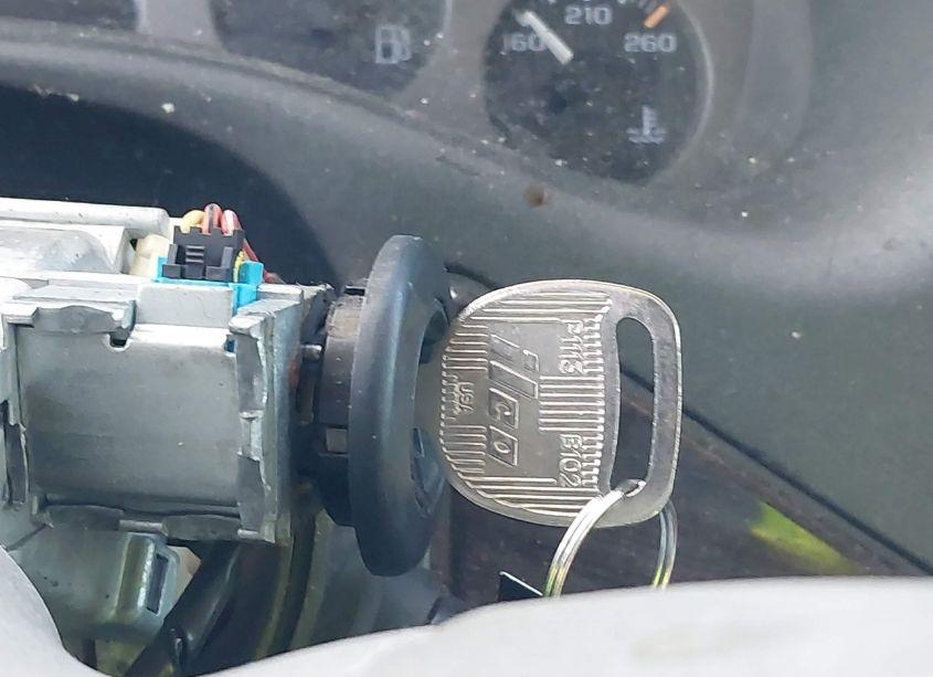 Photo 10 of 2005 Gmc Yukon XL 1500 DENALI (VIN 1GKFK66U25J258947)