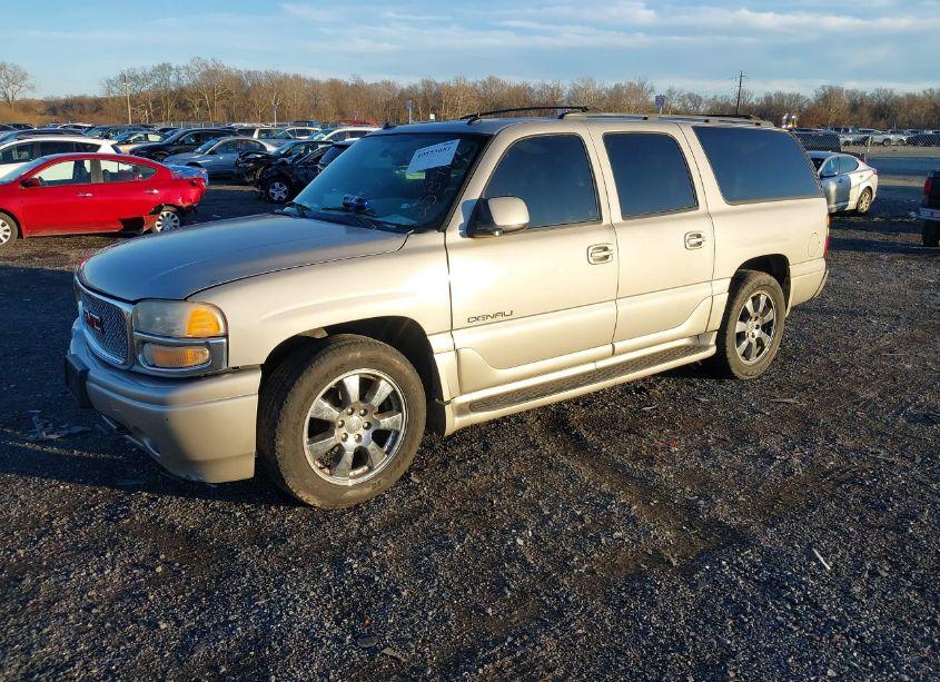 Photo 2 of 2005 Gmc Yukon XL 1500 DENALI (VIN 1GKFK66U25J258947)
