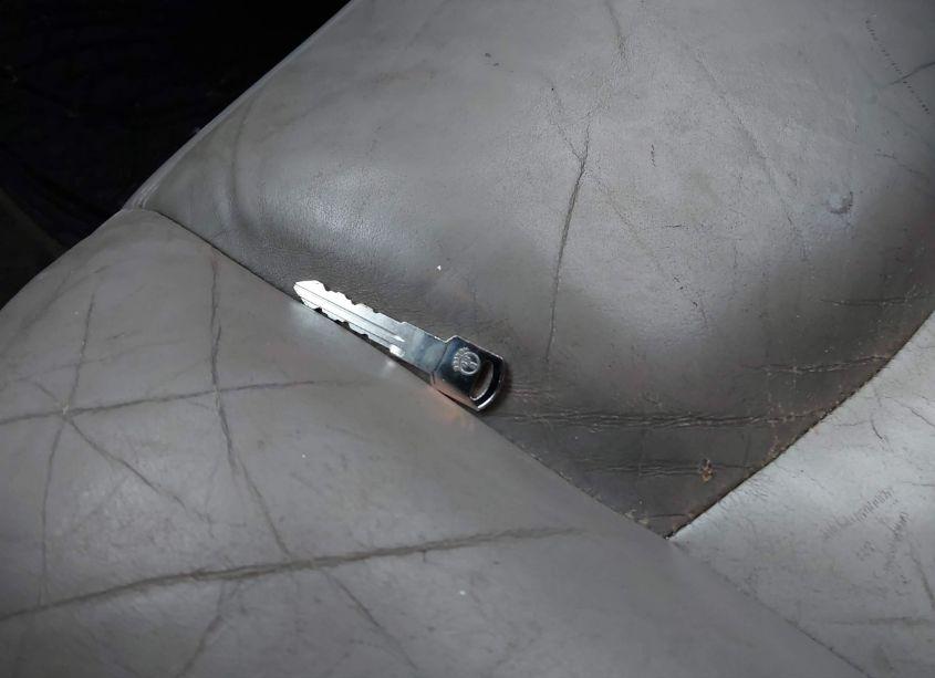 Photo 11 of 2003 Gmc Yukon XL 1500 DENALI (VIN 1GKFK66U33J197136)