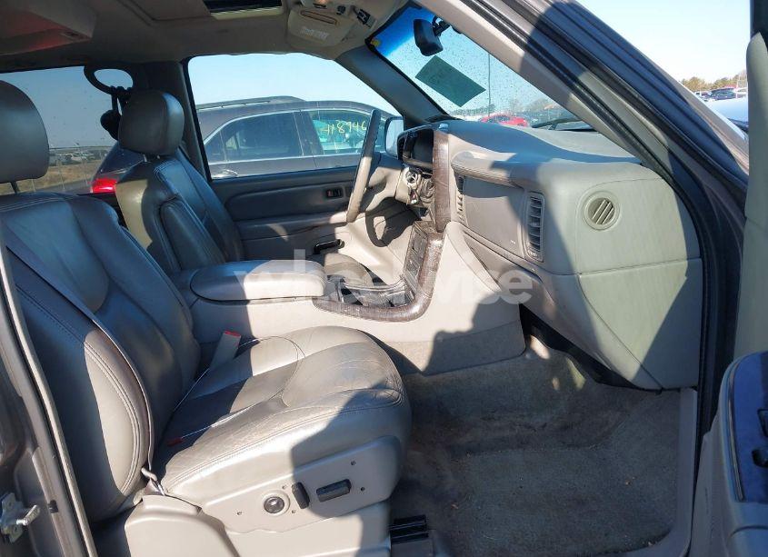 Photo 5 of 2005 Gmc Yukon XL 1500 DENALI (VIN 1GKFK66U35J177603)