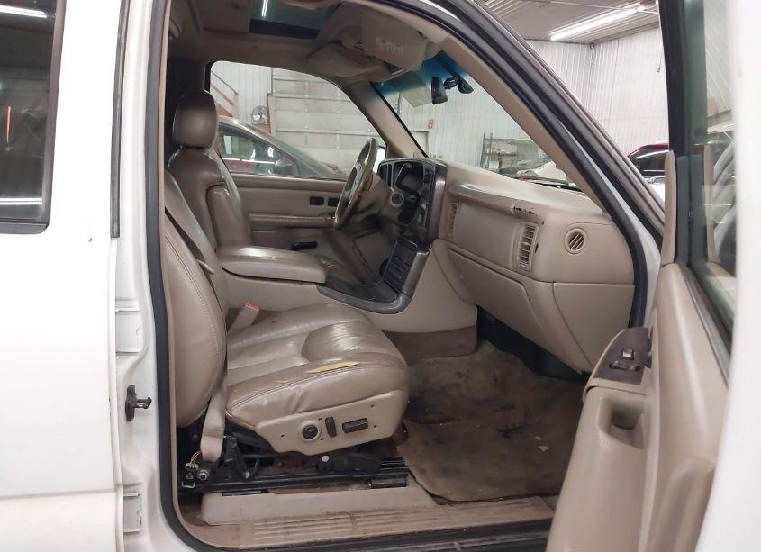 Photo 5 of 2003 Gmc Yukon XL 1500 DENALI (VIN 1GKFK66U43J215868)