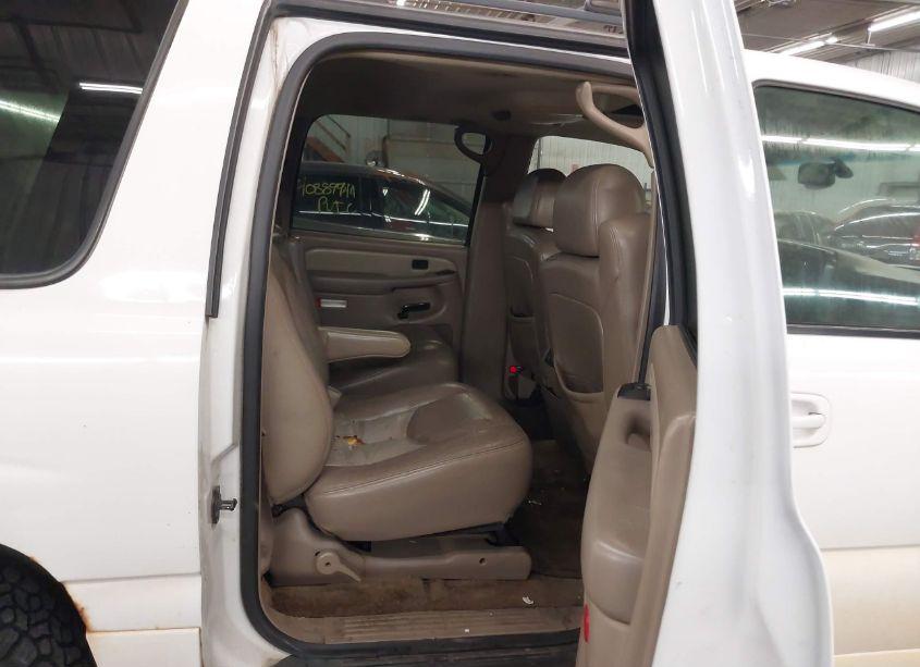 Photo 8 of 2003 Gmc Yukon XL 1500 DENALI (VIN 1GKFK66U43J215868)