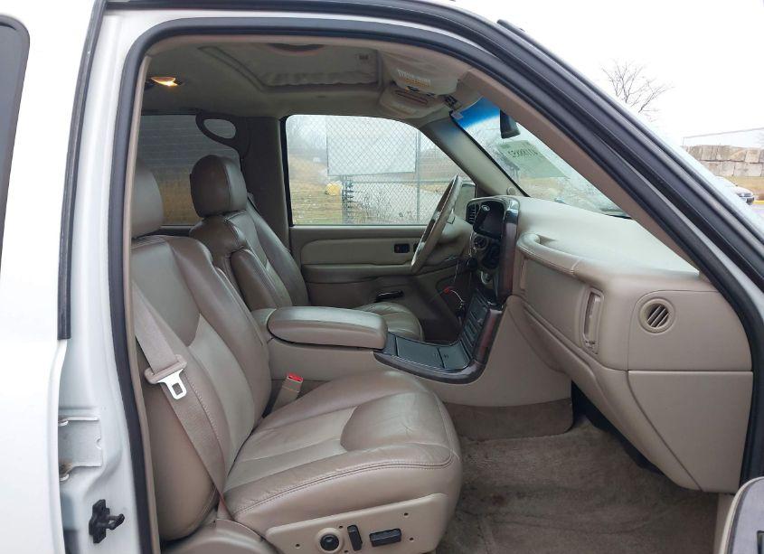 Photo 5 of 2003 Gmc Yukon XL 1500 DENALI (VIN 1GKFK66U43J315582)