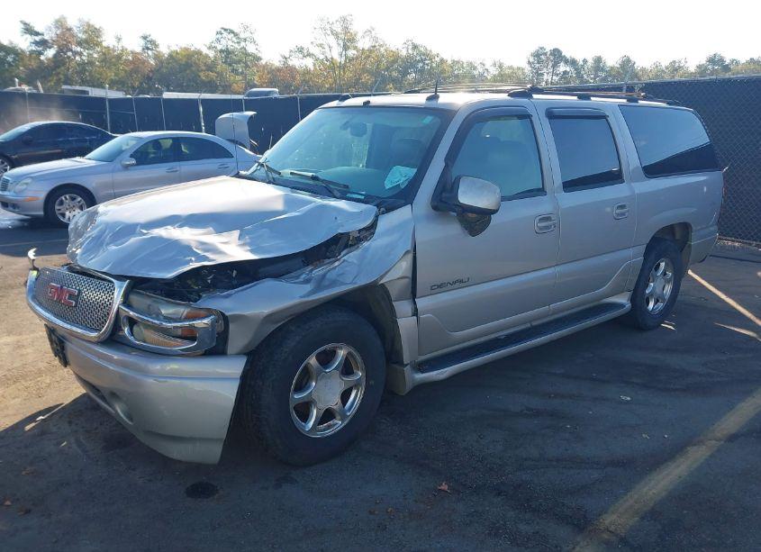 Photo 2 of 2004 Gmc Yukon XL 1500 DENALI (VIN 1GKFK66U44J194439)