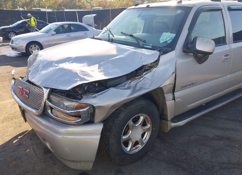 Photo 6 of 2004 Gmc Yukon XL 1500 DENALI (VIN 1GKFK66U44J194439)