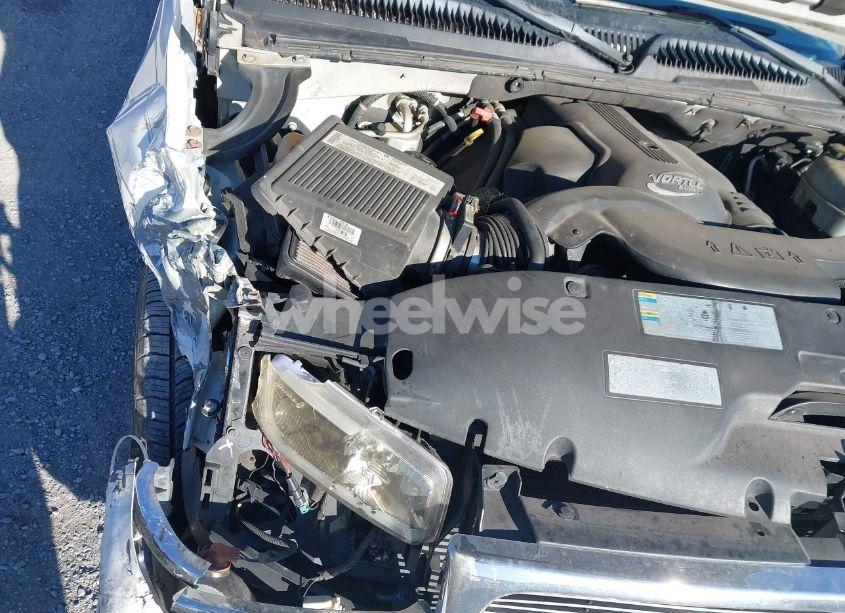 Photo 12 of 2004 Gmc Yukon XL 1500 DENALI (VIN 1GKFK66U54J309887)