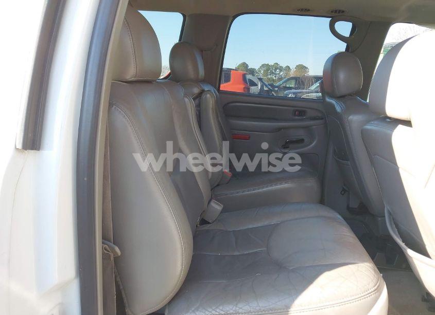 Photo 8 of 2005 Gmc Yukon XL 1500 DENALI (VIN 1GKFK66U55J103356)