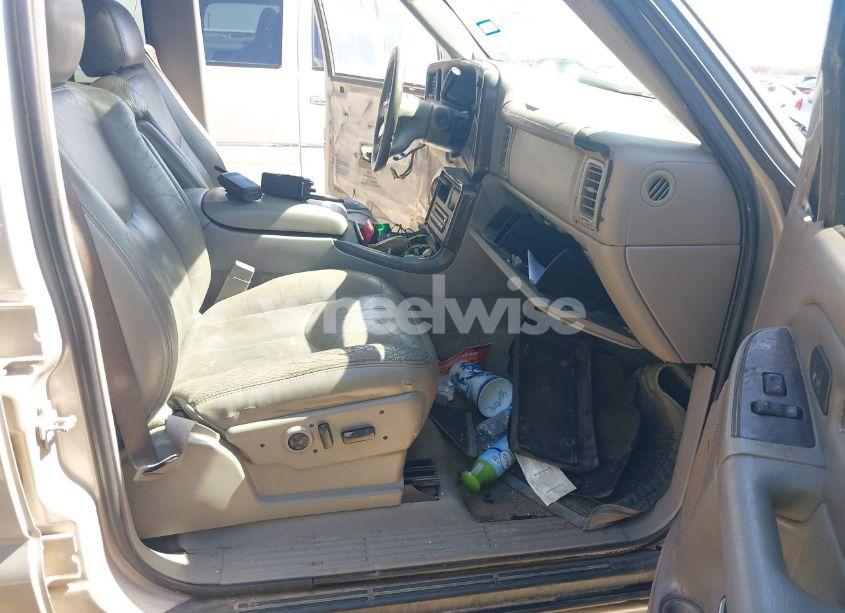 Photo 5 of 2005 Gmc Yukon XL 1500 DENALI (VIN 1GKFK66U55J117659)