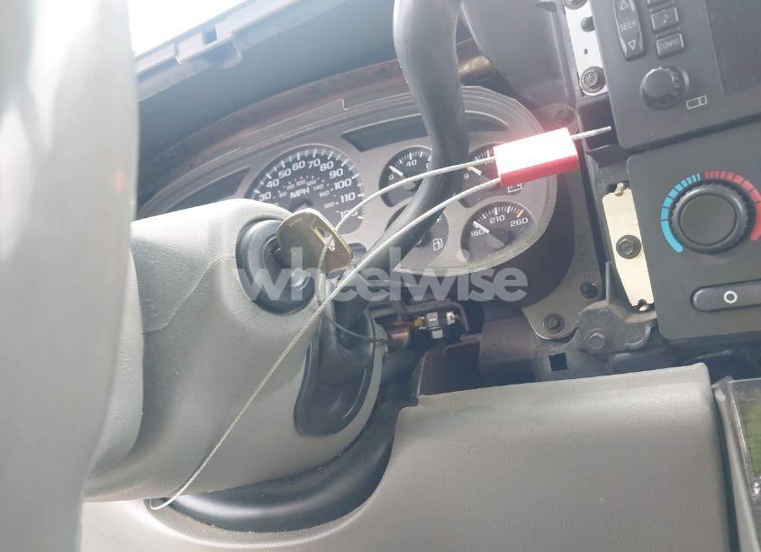 Photo 11 of 2005 Gmc Yukon XL 1500 DENALI (VIN 1GKFK66U55J152377)