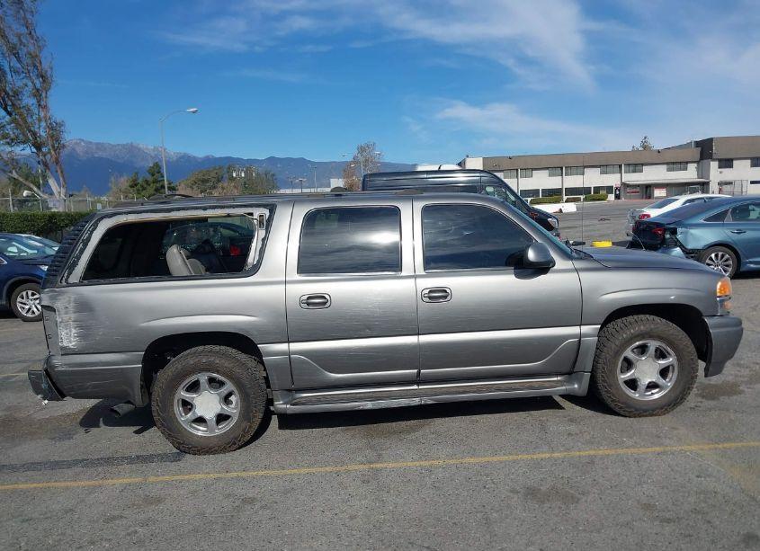 Photo 13 of 2005 Gmc Yukon XL 1500 DENALI (VIN 1GKFK66U55J189803)