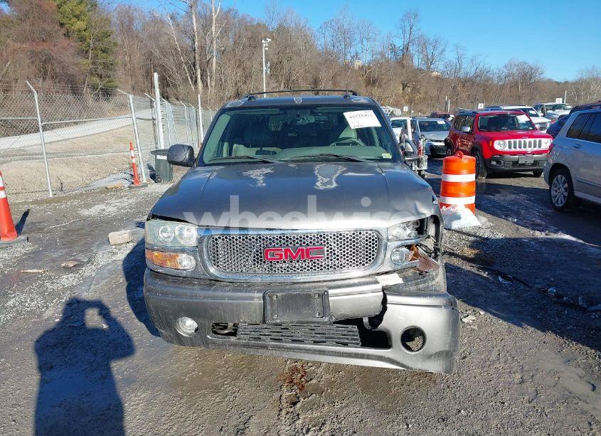 Photo 12 of 2005 Gmc Yukon XL 1500 DENALI (VIN 1GKFK66U65J172072)