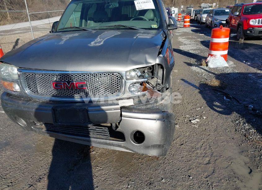 Photo 17 of 2005 Gmc Yukon XL 1500 DENALI (VIN 1GKFK66U65J172072)
