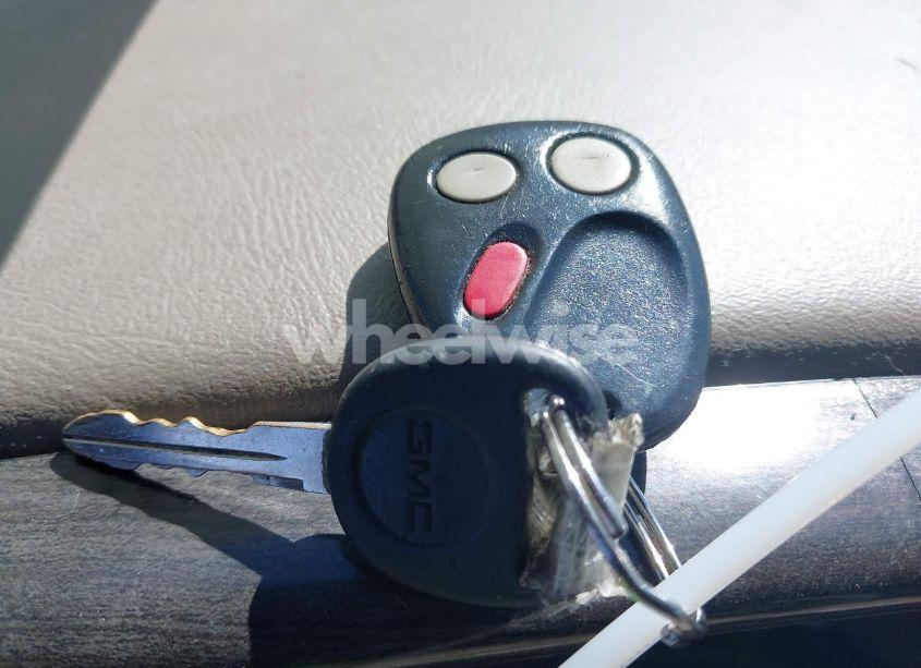 Photo 11 of 2005 Gmc Yukon XL 1500 DENALI (VIN 1GKFK66U65J201988)