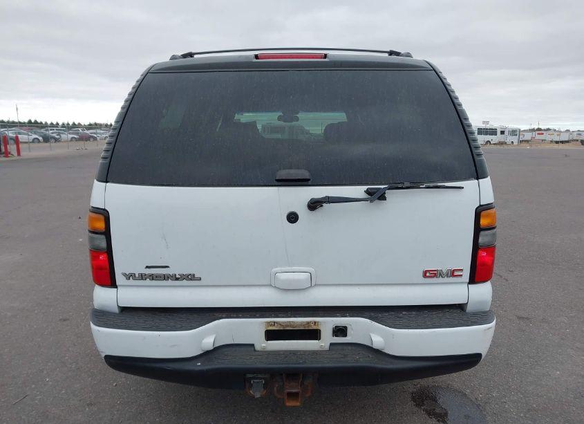 Photo 16 of 2005 Gmc Yukon XL 1500 DENALI (VIN 1GKFK66U65J256697)