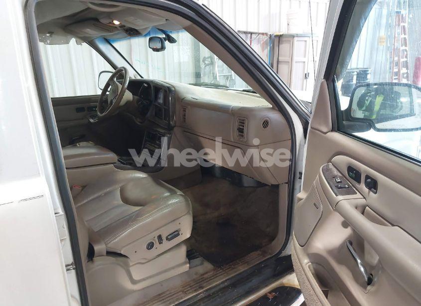 Photo 5 of 2003 Gmc Yukon XL 1500 DENALI (VIN 1GKFK66U73J226752)